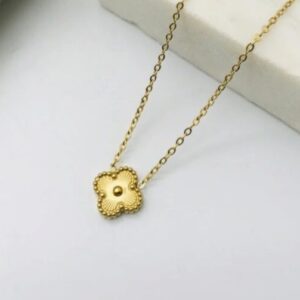 Clover necklace
