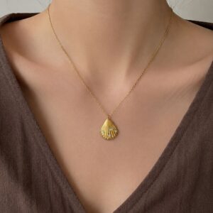 Studded Shell Necklace