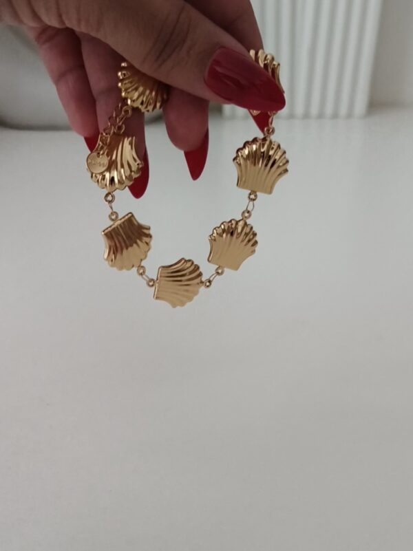 Shell Bracelet - Image 2