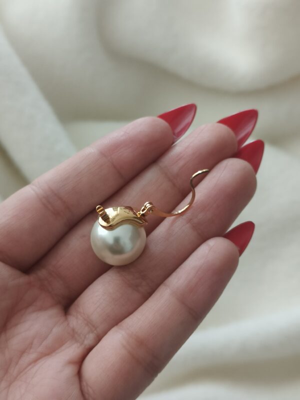 Pearl Drop earrings - Image 2