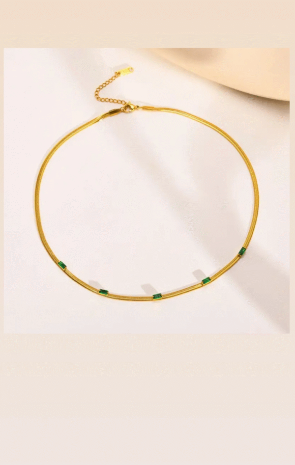 Green herringbone chain