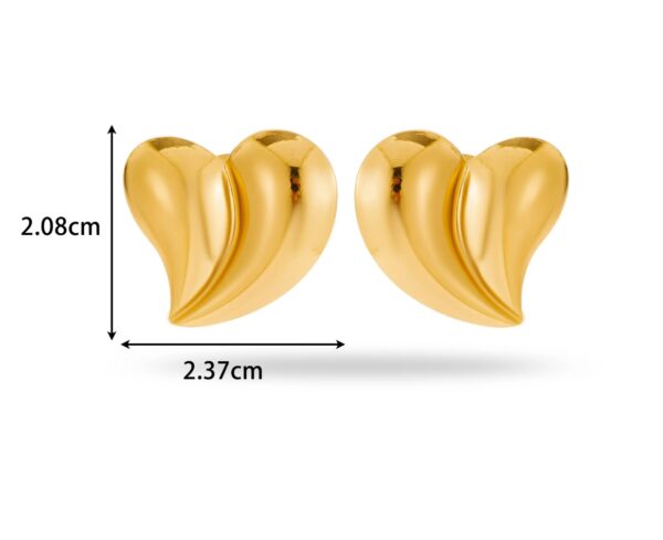 Chunky heart studs - Image 4