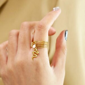 Snake pearl tassel Ring
