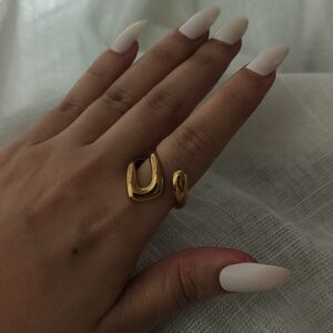 Irregular Hollow Ring